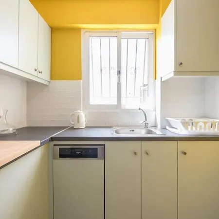 Apartment Duplex Au Centre D'athenes *